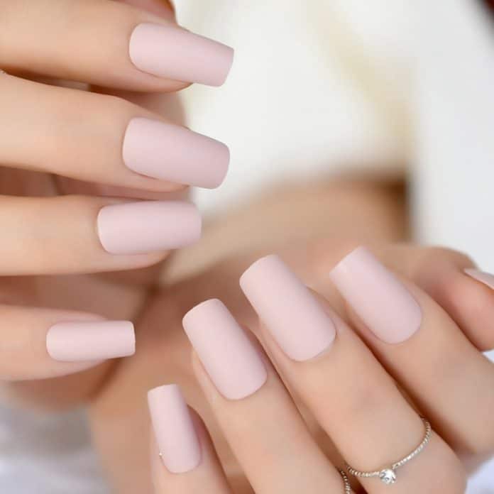 Faux ongles