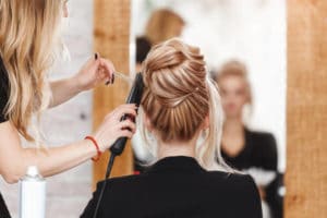 Coiffeur femme à Saint-Amand-les-Eaux et Lecelles